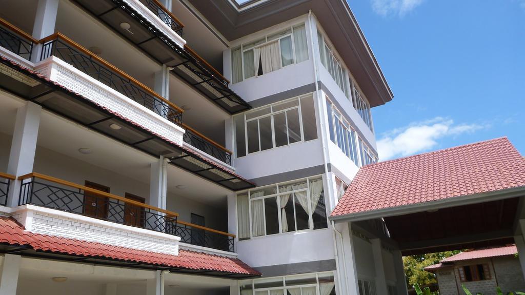 Golden Lotus Inle Hotel Nyaung Shwe Ngoại thất bức ảnh