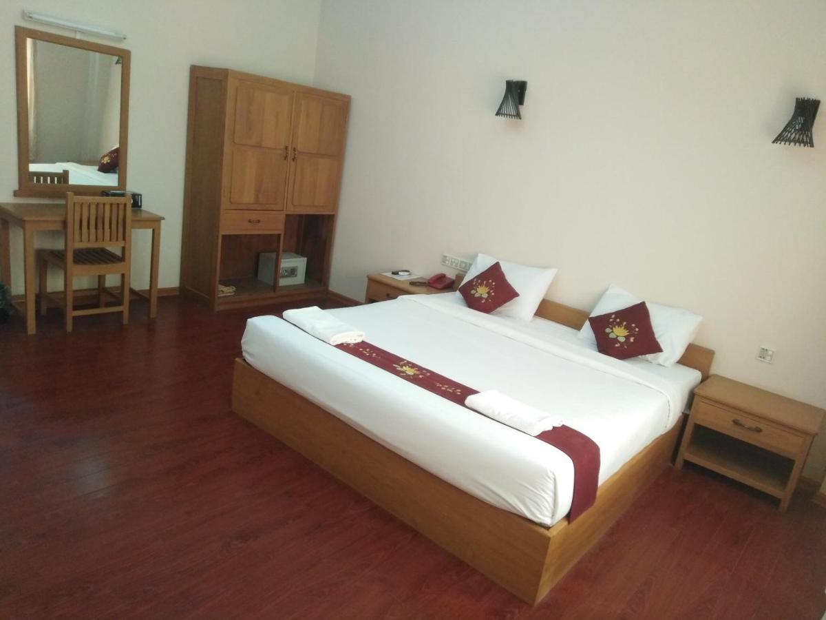 Golden Lotus Inle Hotel Nyaung Shwe Ngoại thất bức ảnh